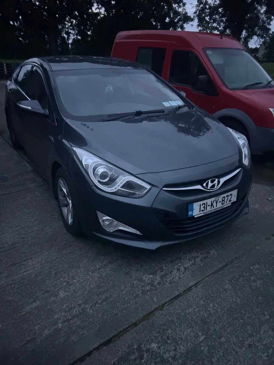 Hyundai i40 2013 - Image 2