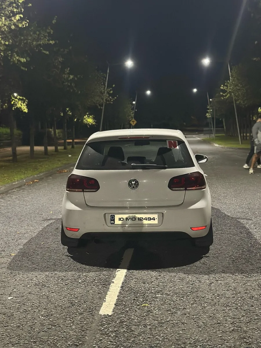 Golf 1.6tdi tax+test PRICE NEGOTIABLE - Image 4