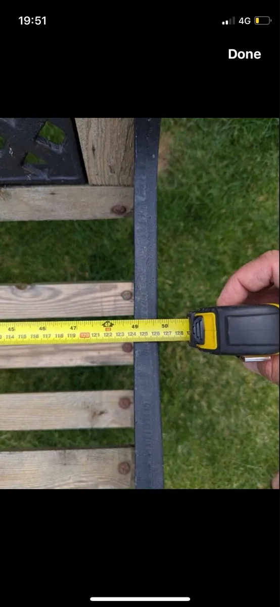 Cast iron garden bench - Image 4