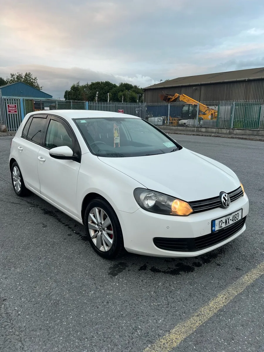 Volkswagen Golf TSI - Image 2
