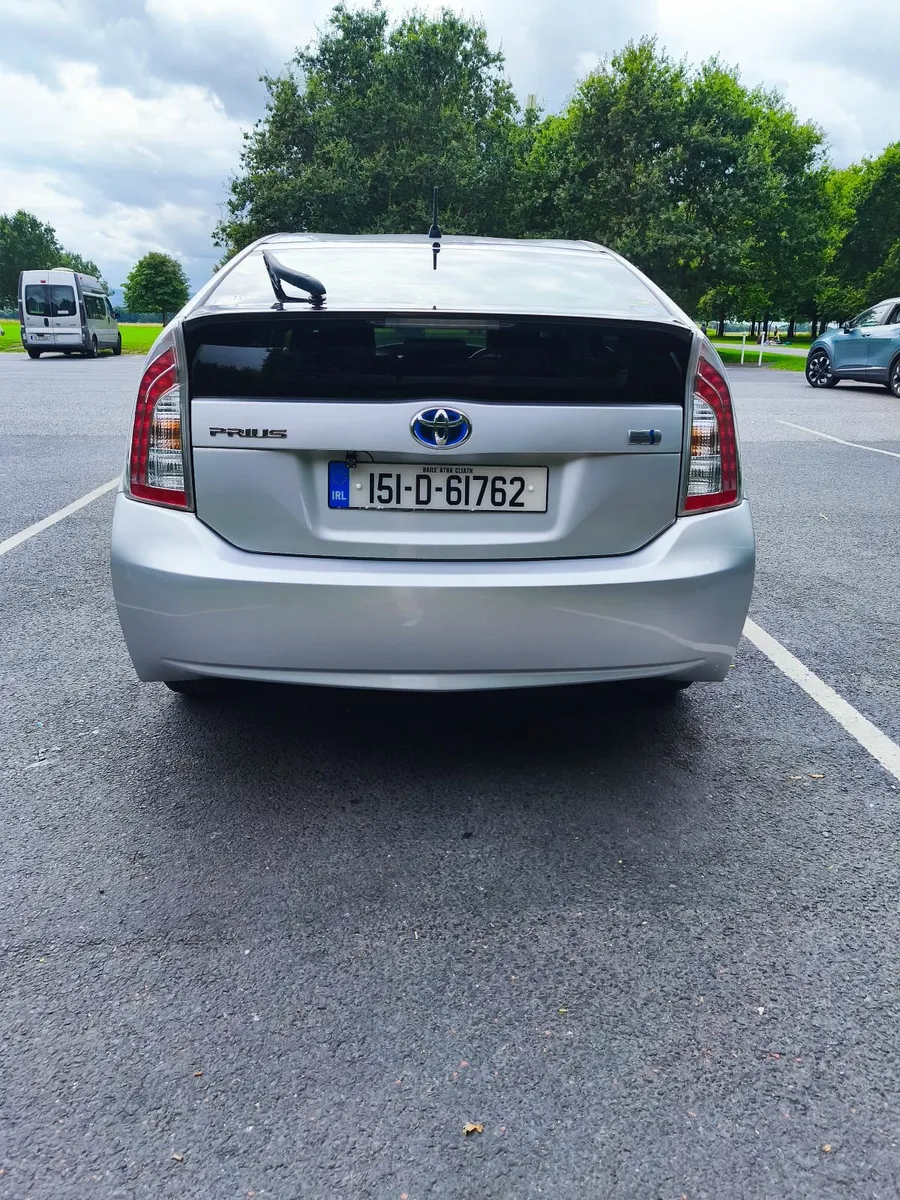 Toyota Prius 2015 / 56,854km only - Image 2