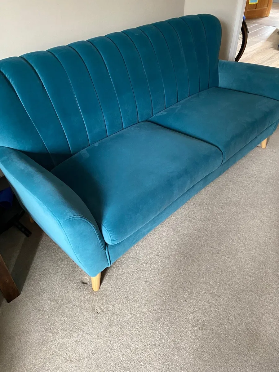 3 seater couch - Image 2