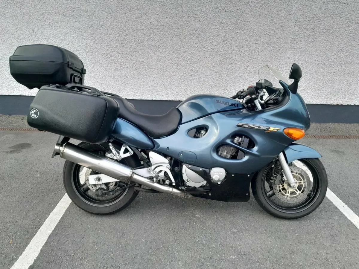 Suzuki gsx750f  2002 /full luggage kit - Image 1