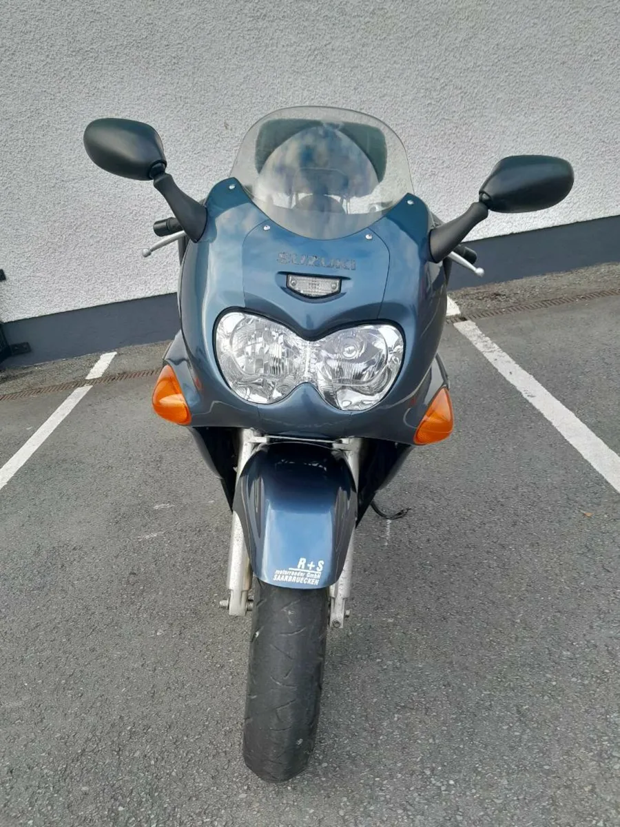 Suzuki gsx750f  2002 /full luggage kit - Image 3