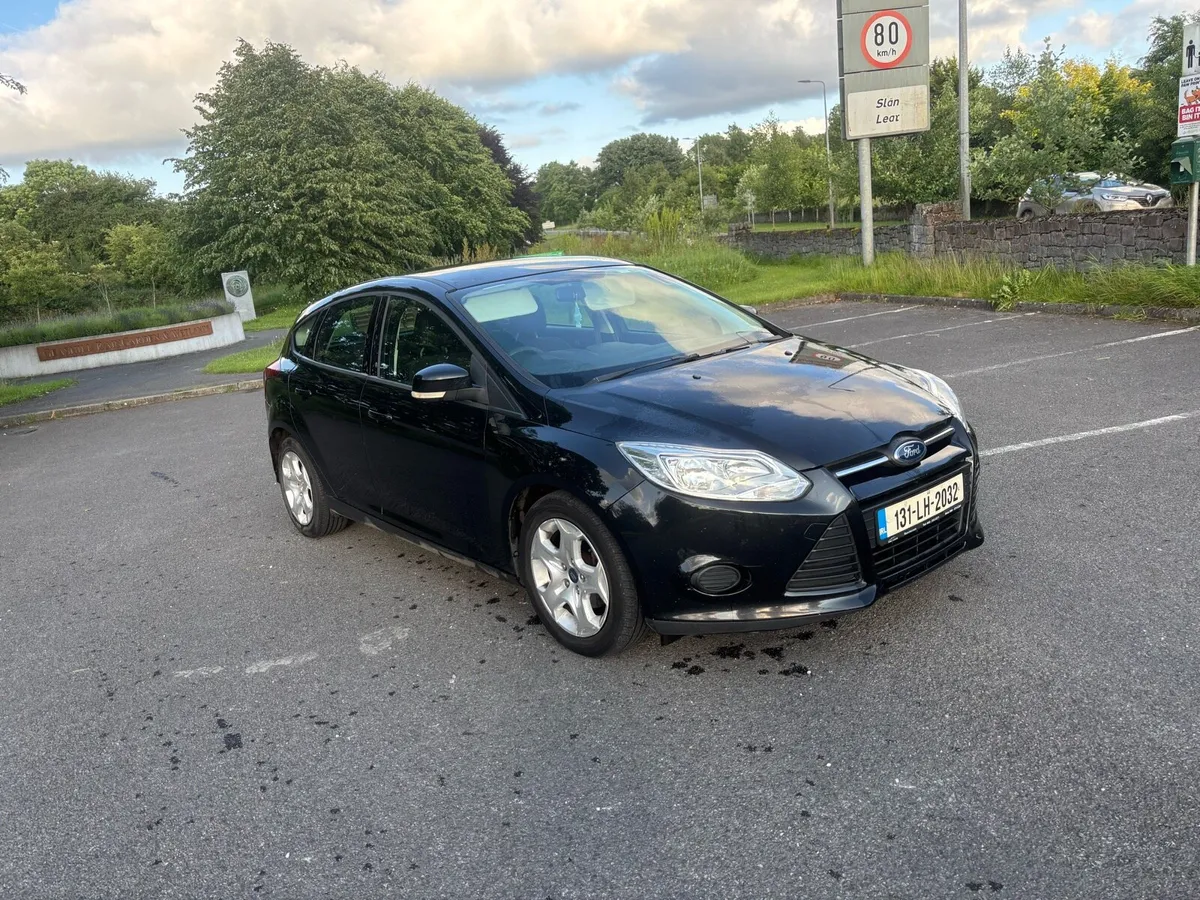 Ford Focus 2013 - Image 2
