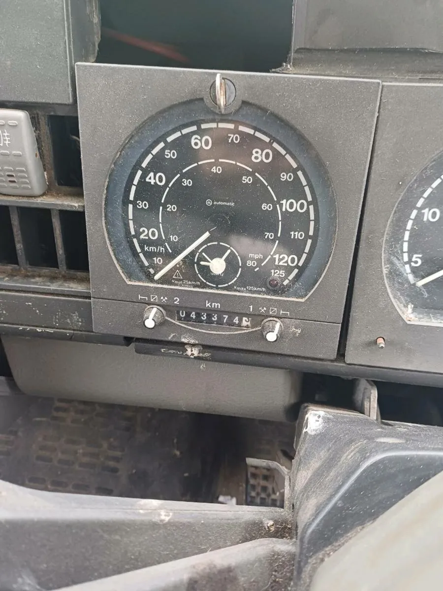 Iveco 7.5 ton Horse Lorry - Image 4
