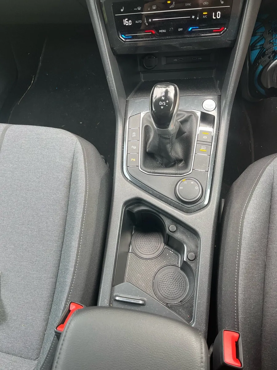 Car for Sale - Image 4