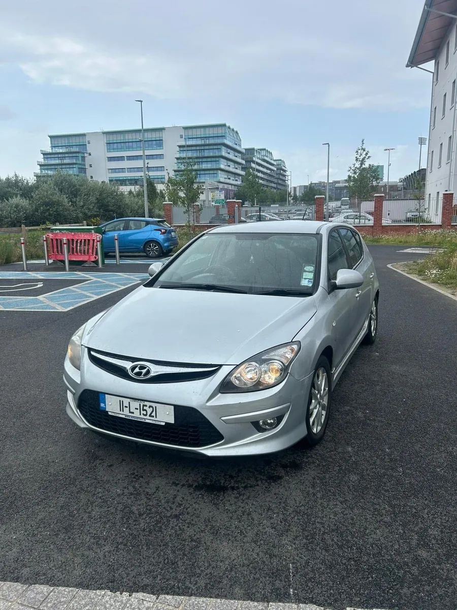 Hyundai i30 1.6d - Image 1