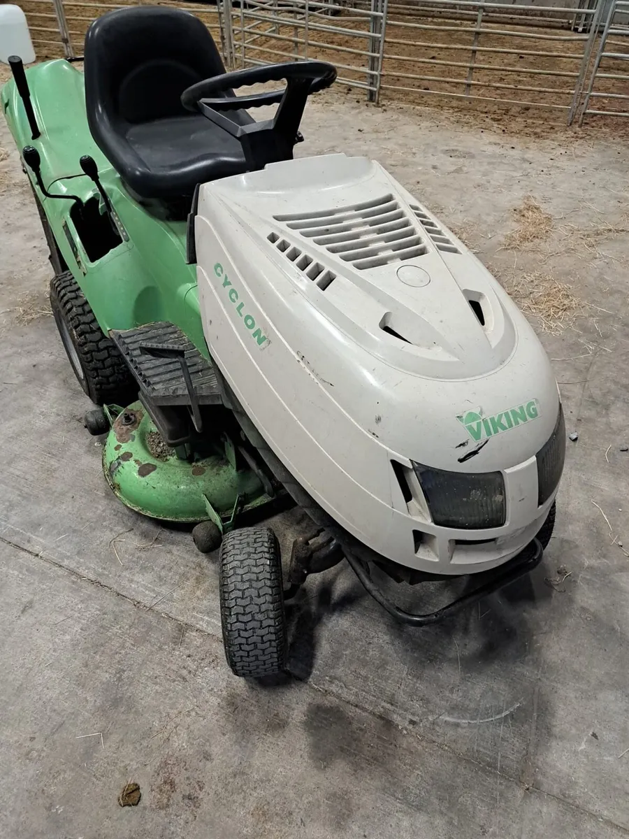 Viking Lawnmower - Image 1
