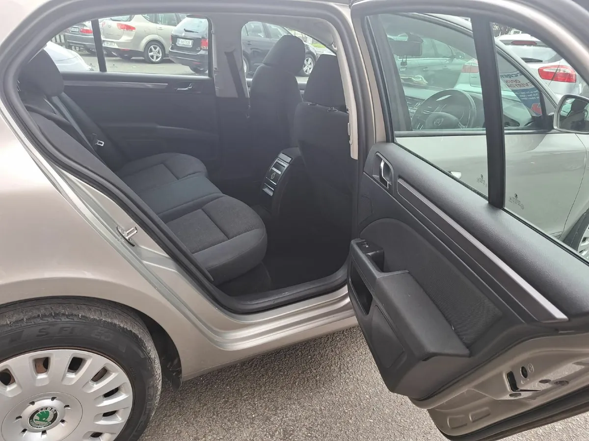 Skoda Superb 2015 1.6 Tdi New T.B+WP  New Nct !!! - Image 3