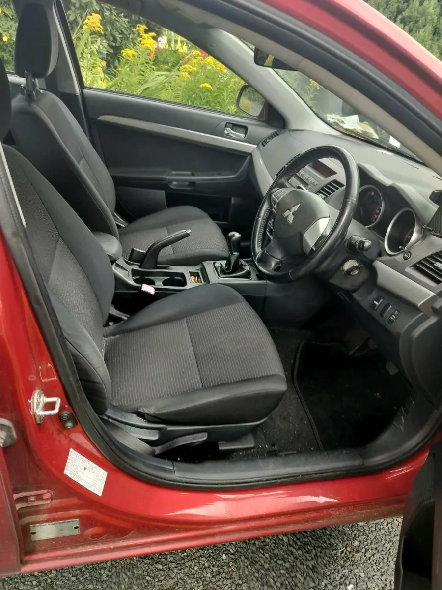 Mitsubishi Lancer 1.5L - Image 2