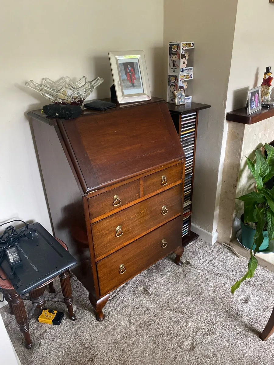 Writing bureau