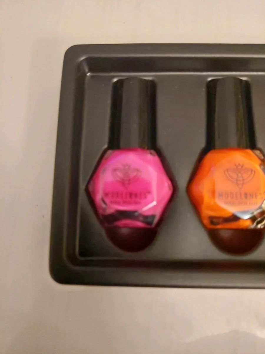 Nail Polish - Image 4