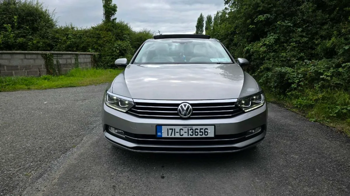 VOLKSWAGEN PASSAT HIGHLINE BE 2.0 TDI FULL OPTION - Image 3