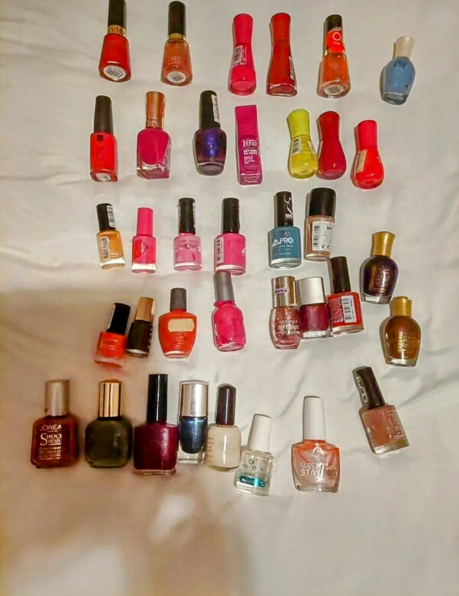 Nail Polish - Image 1