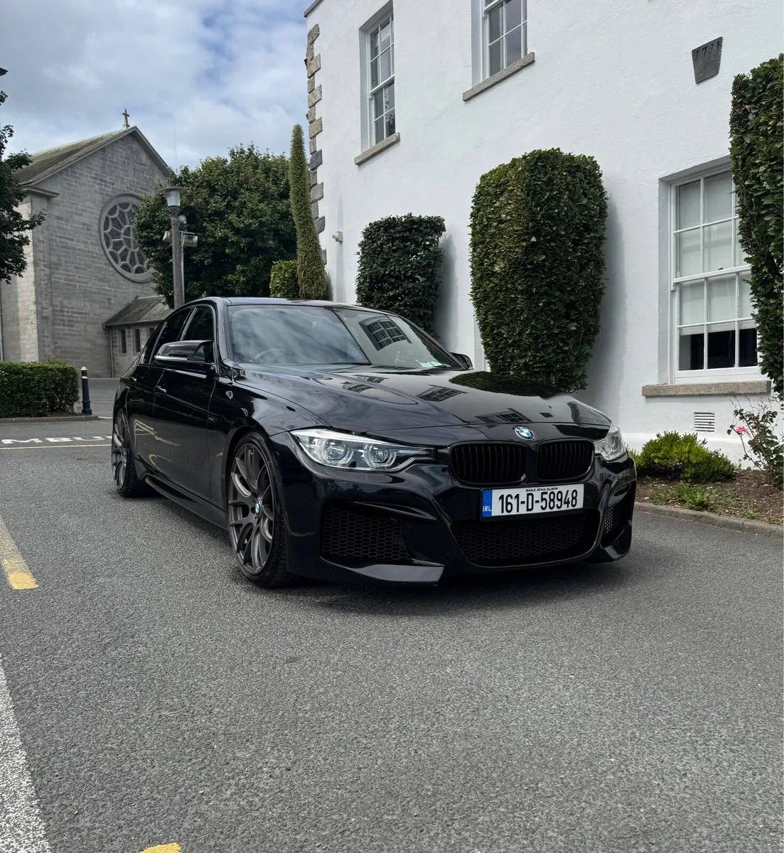 BMW 330e Autovogue edition - Image 4