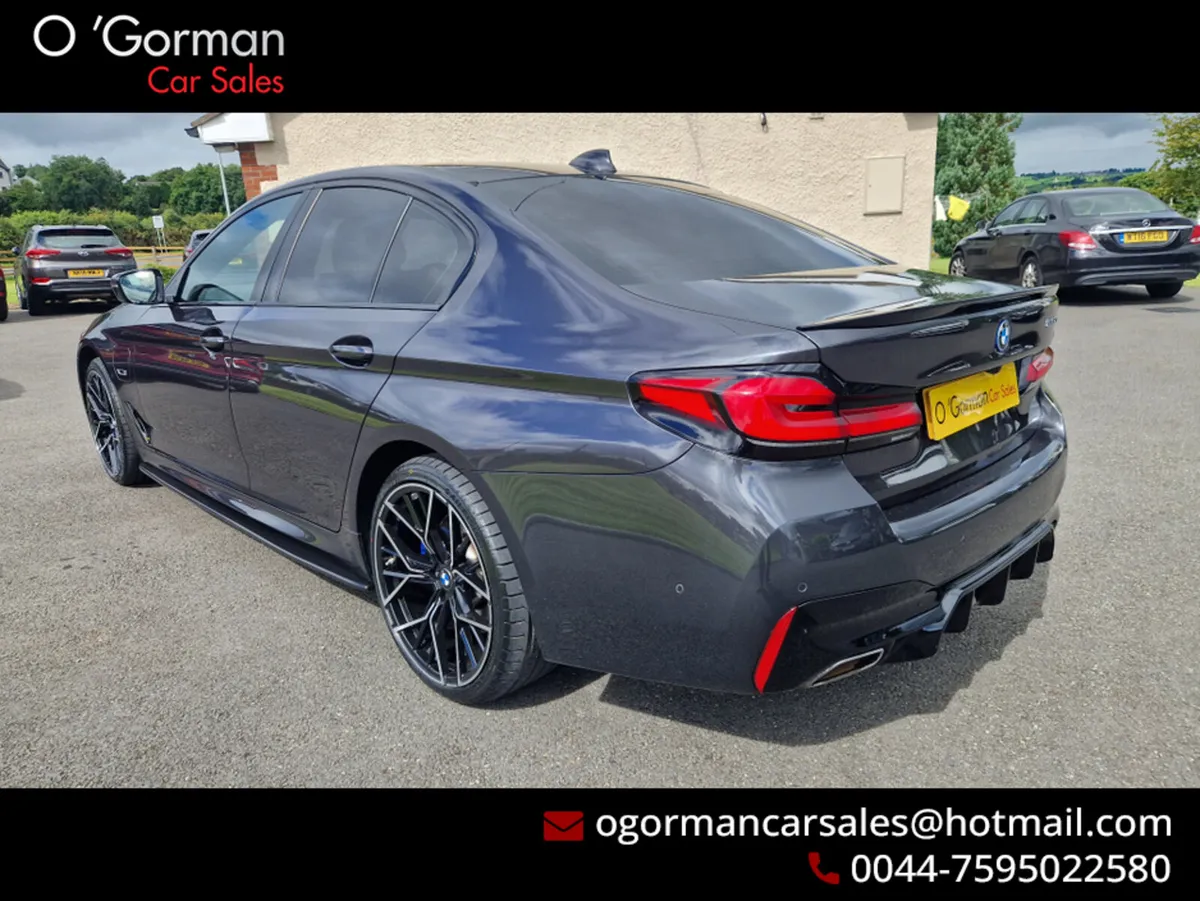 BMW 5-Series M SPORT AUTO ONE YEAR BMW WARRANTY  C - Image 4