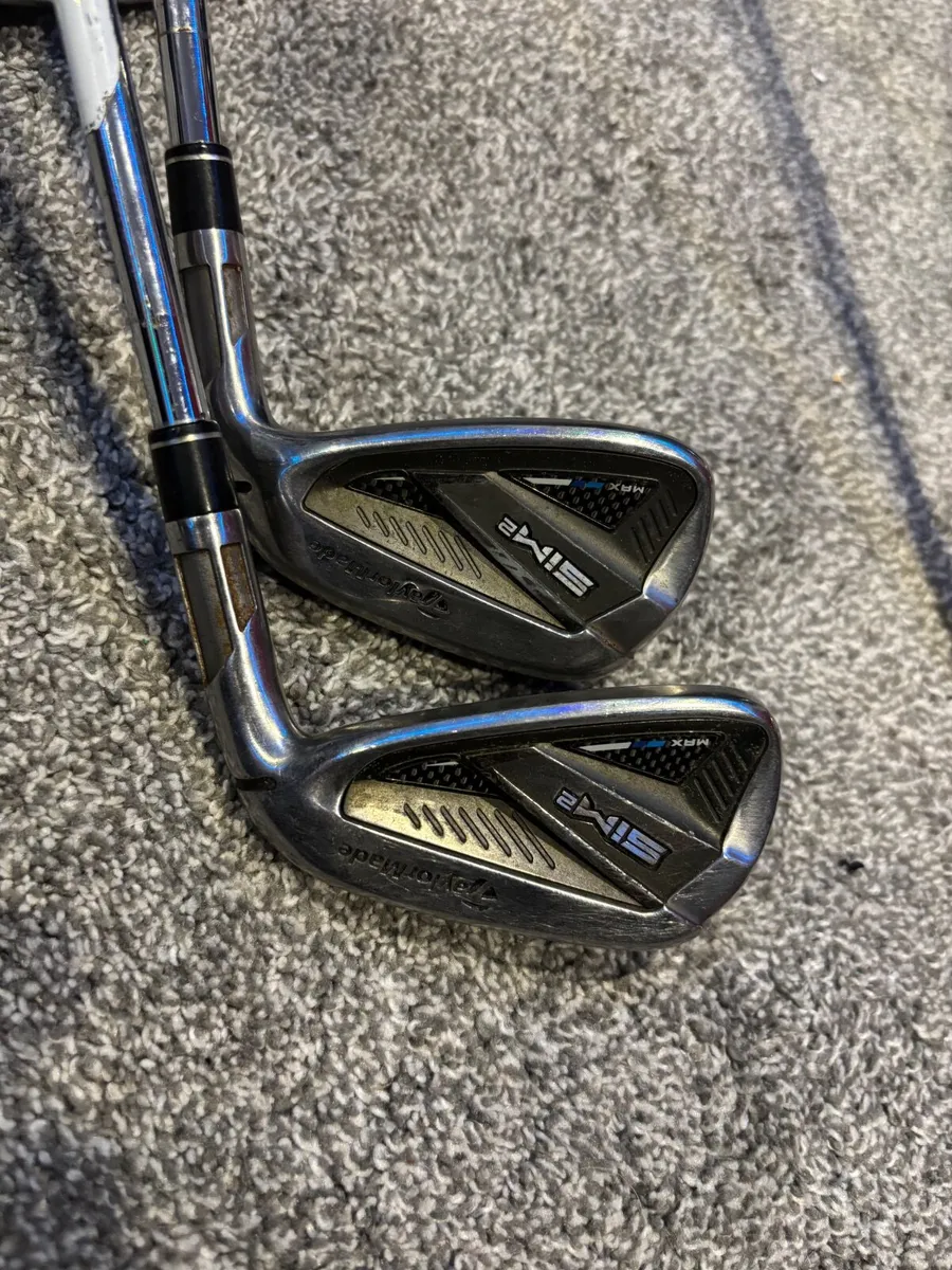 Taylormade Sim 2 Max Irons - Image 1