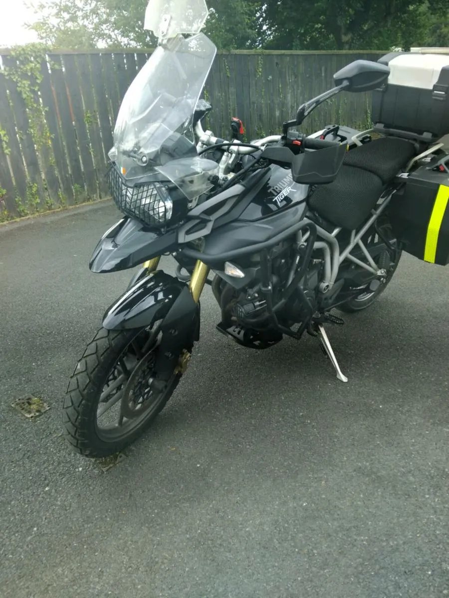 Triumph  tiger 800 - Image 4