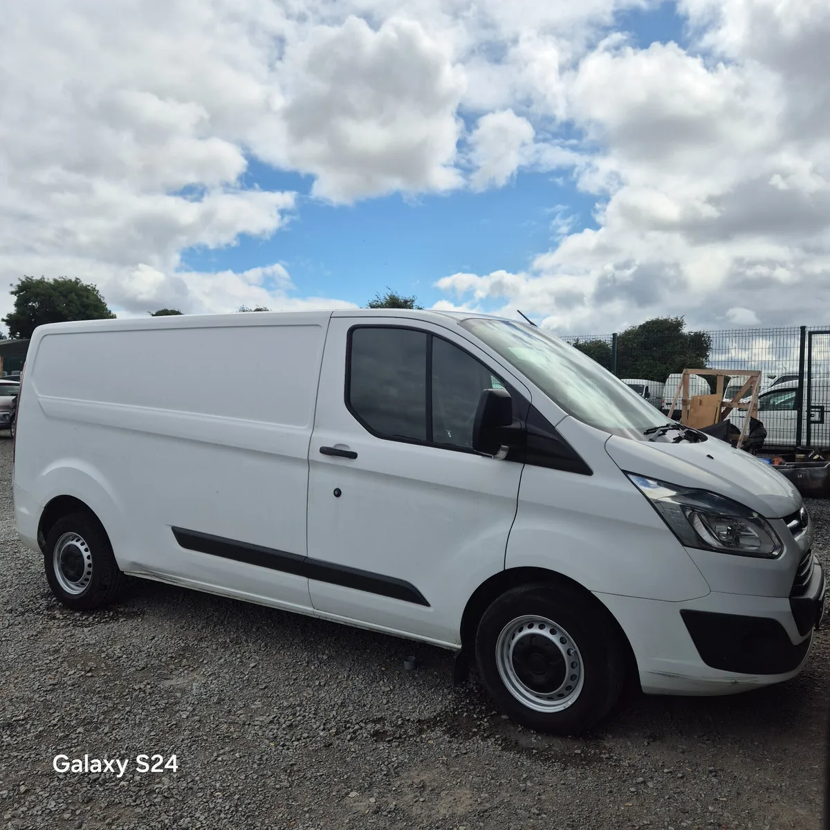 Ford Transit Custom 2016 trend model - Image 3