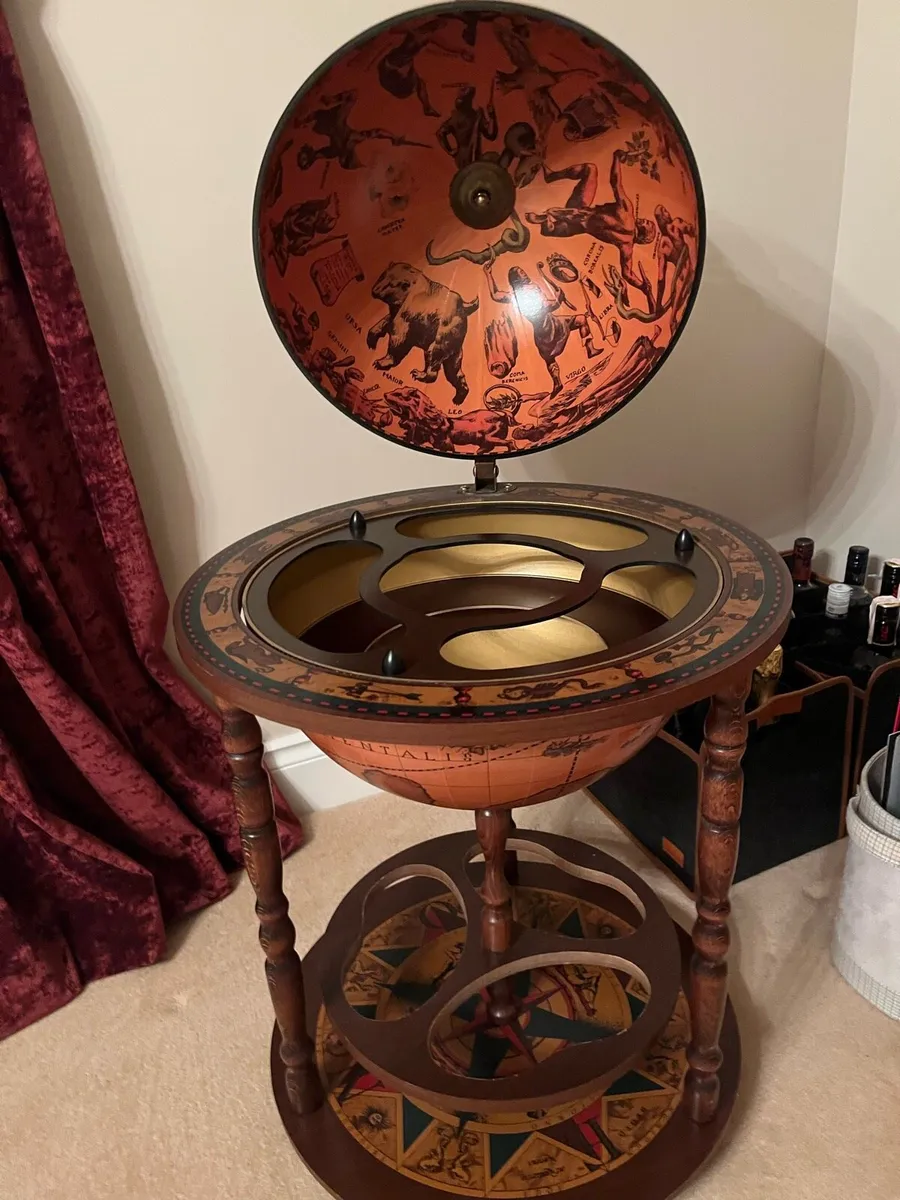 Furniture and other items - Image 2