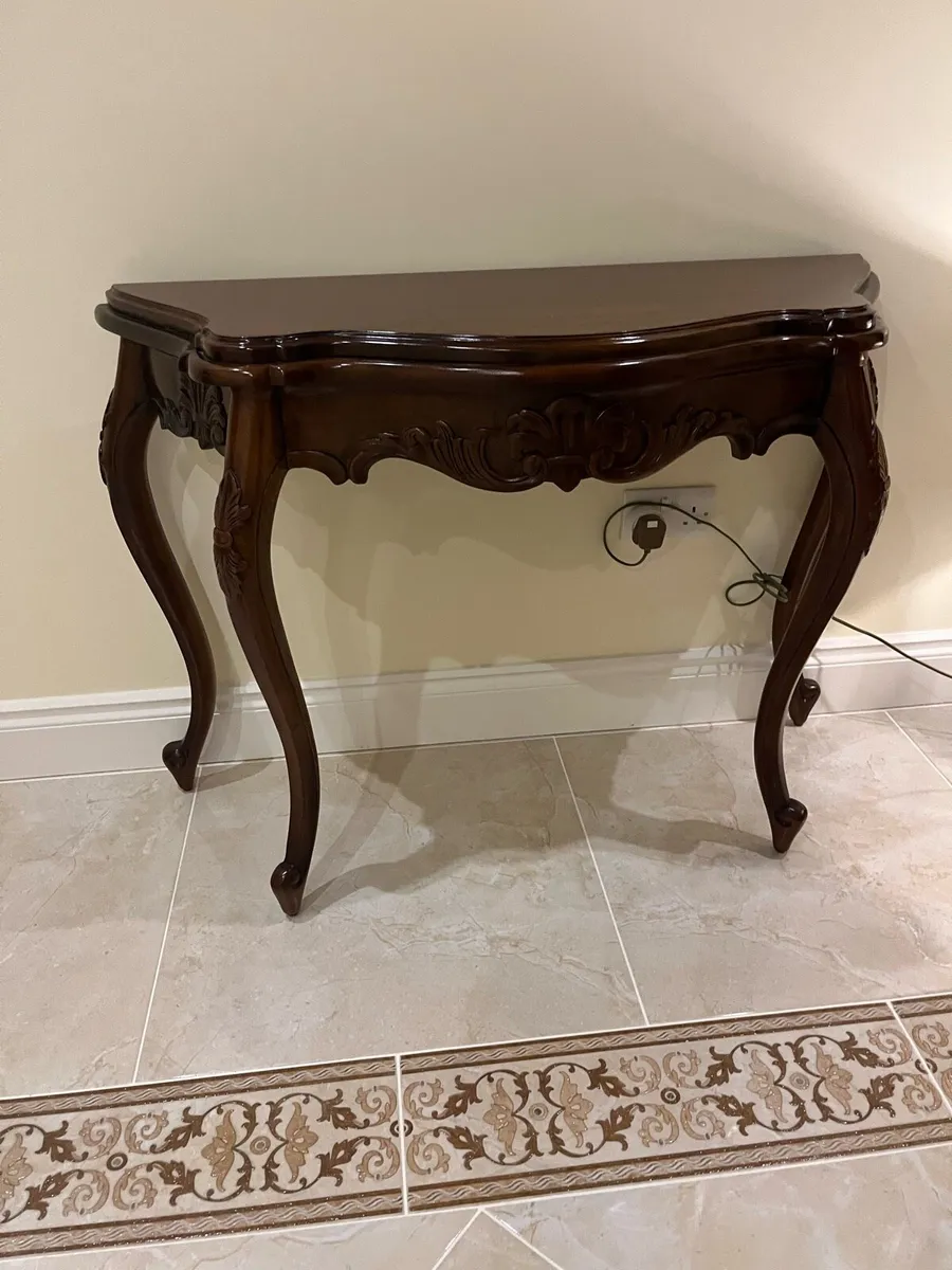 Furniture and other items - Image 3