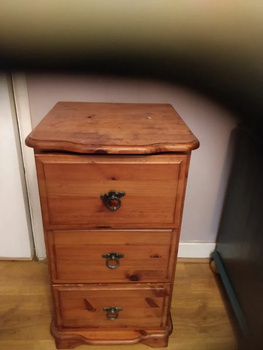 Locker - Image 2