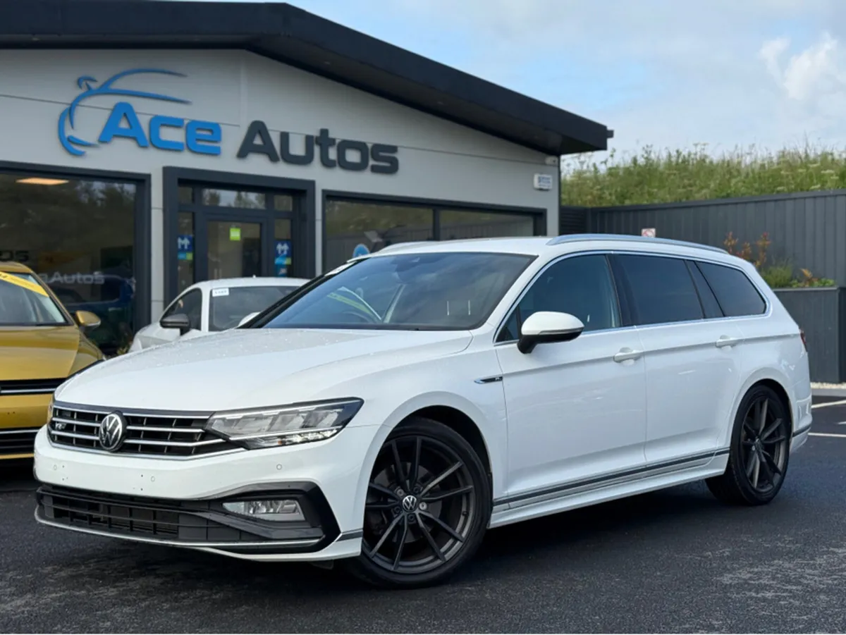 Volkswagen Passat R-LINE - 2.0L DIESEL - AUTO - 12 - Image 1