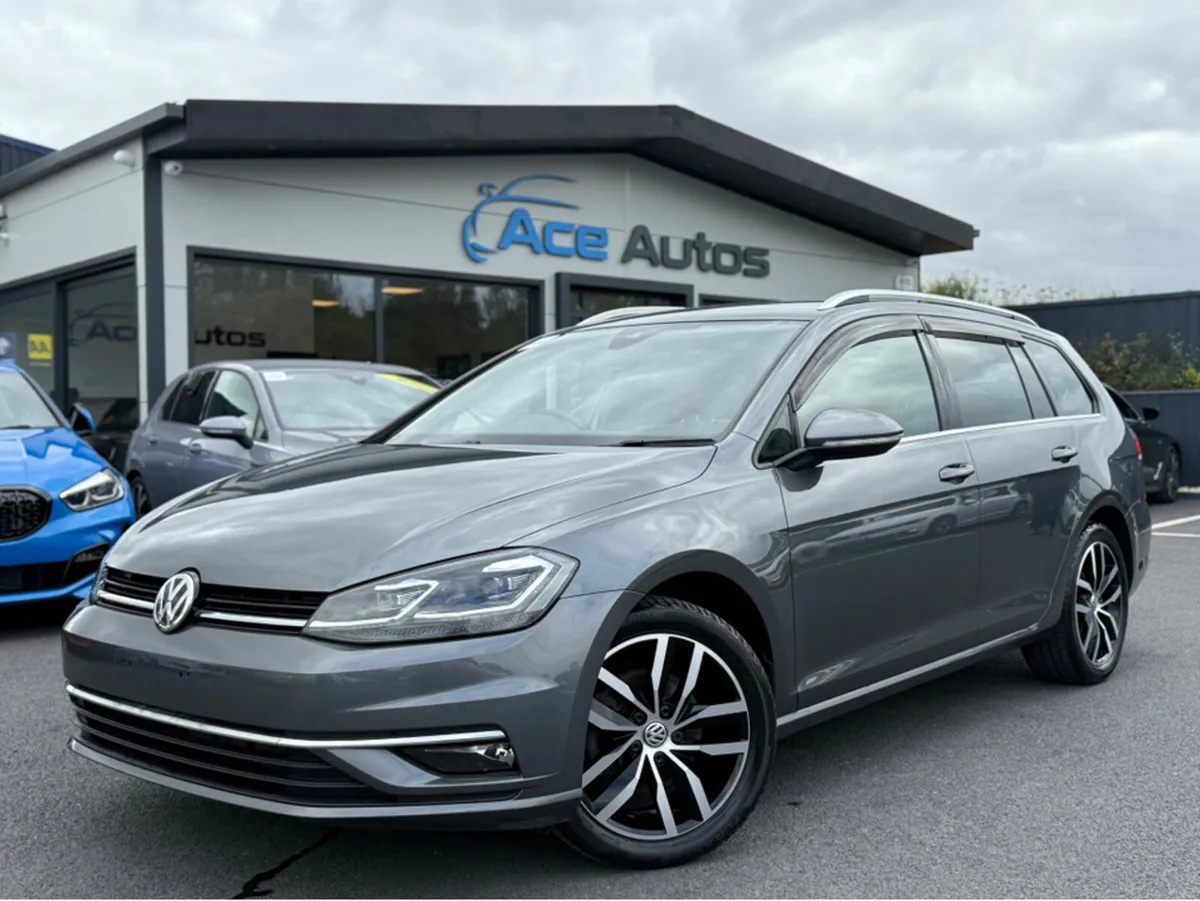 Volkswagen Golf HIGHLINE PRO - 1.4 PETROL - AUTO - - Image 1