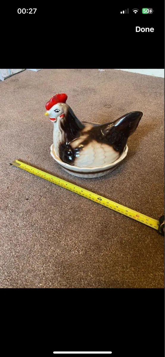 Vintage ceramic Chicken - Image 1