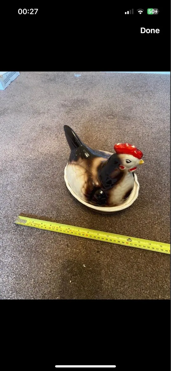 Vintage ceramic Chicken - Image 2