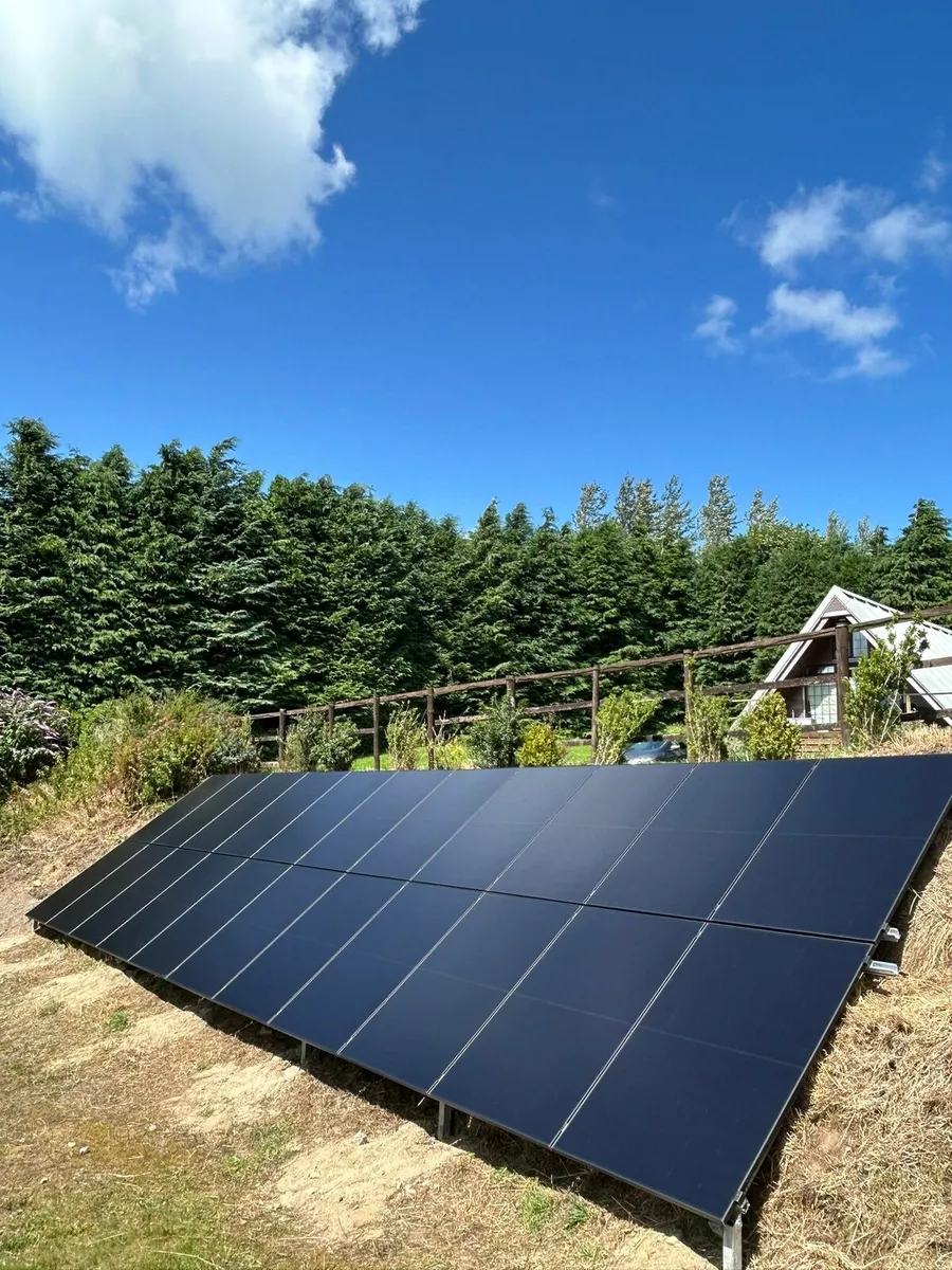 Brand new Longi 430w all black solar panels - Image 1