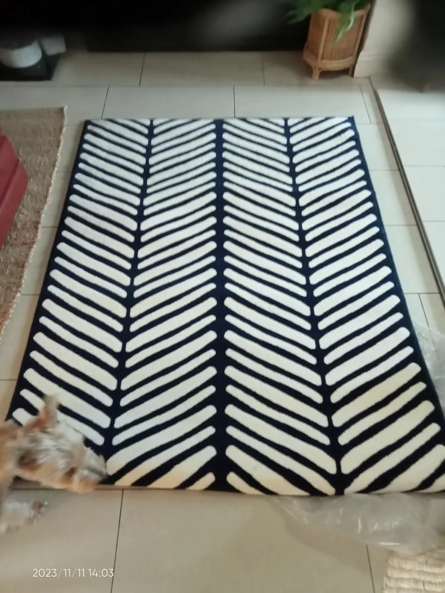 Rug - Image 2