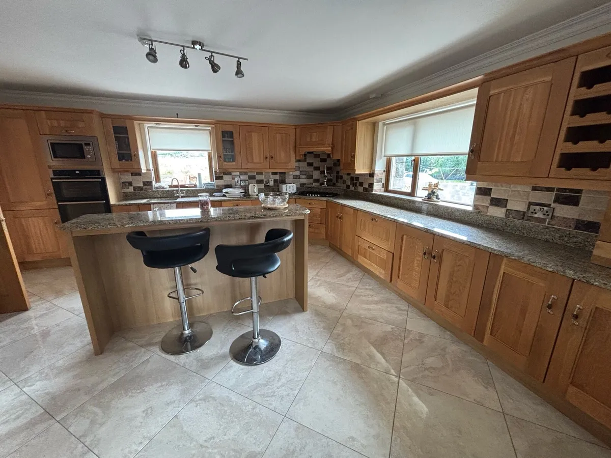 Galway Races Luxury House for Rent - Image 1