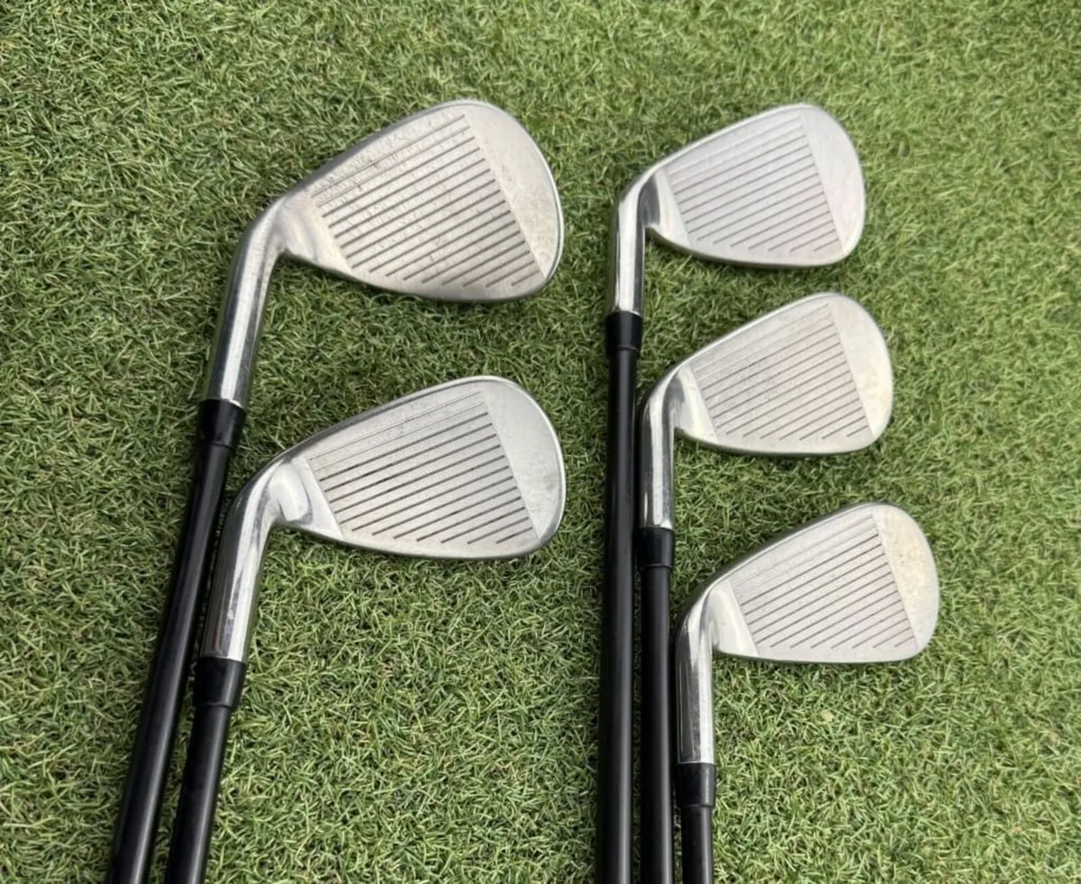 CALLAWAY ROGUE ST MAX IRONS / 7-PW-SW / SENIOR - Image 3