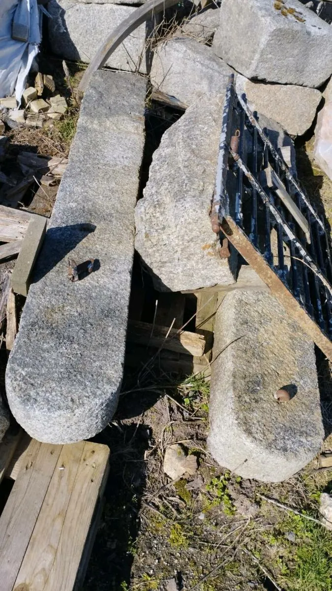 Granite Gate posts - Image 3