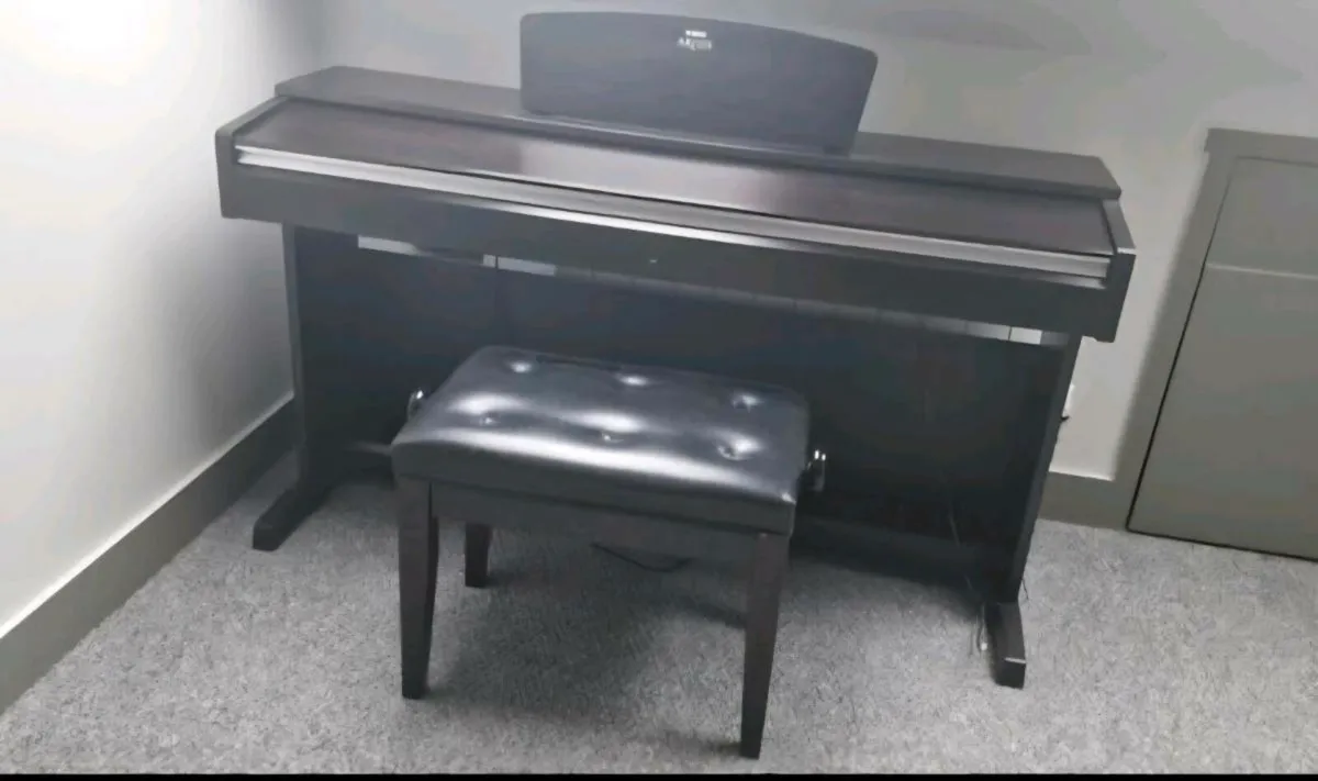 Yamaha Digital Piano Arius - Image 1