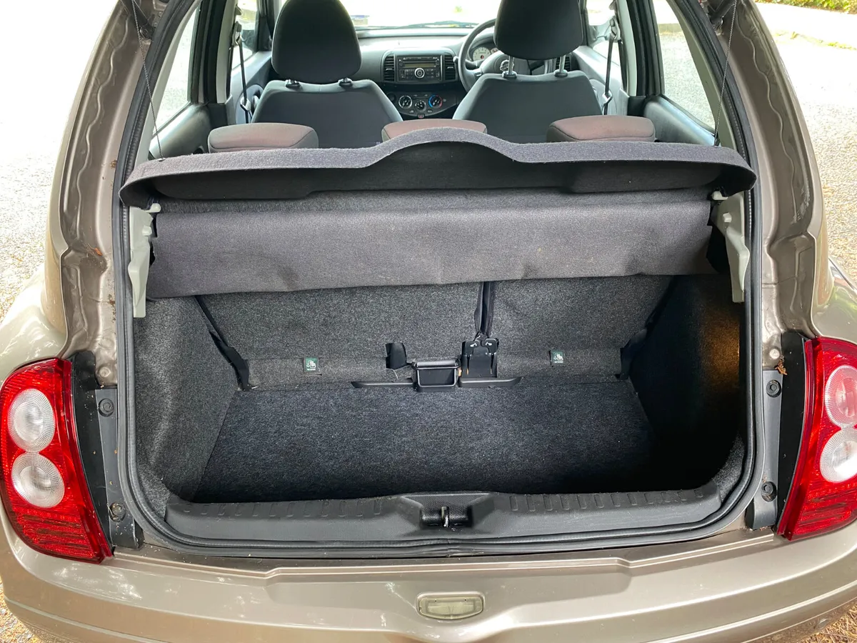 Nissan Micra - 67,000 kms - Image 2