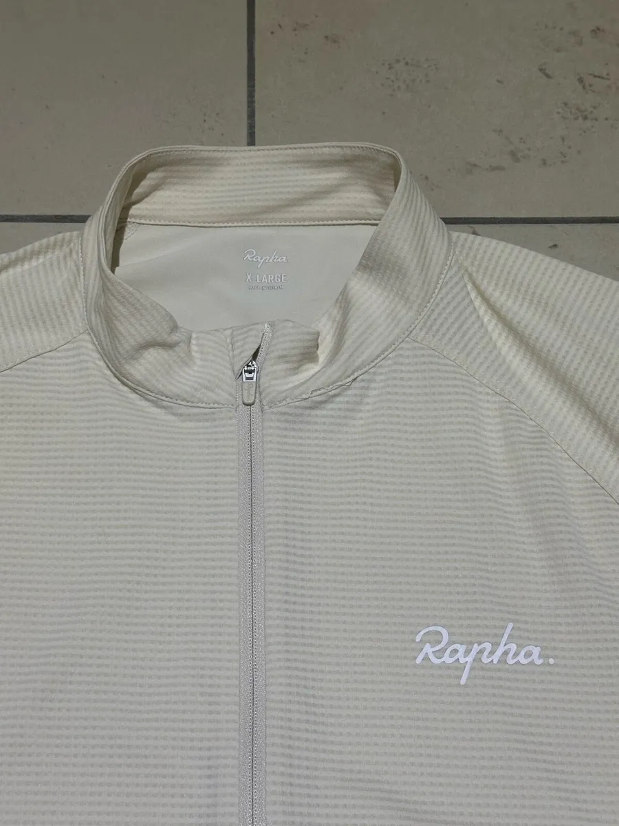 Rapha Core Lightweight Cycling Jersey - Image 3