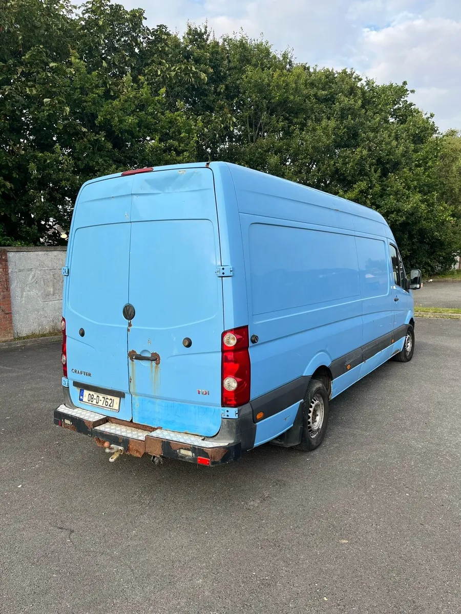 Van - Image 3