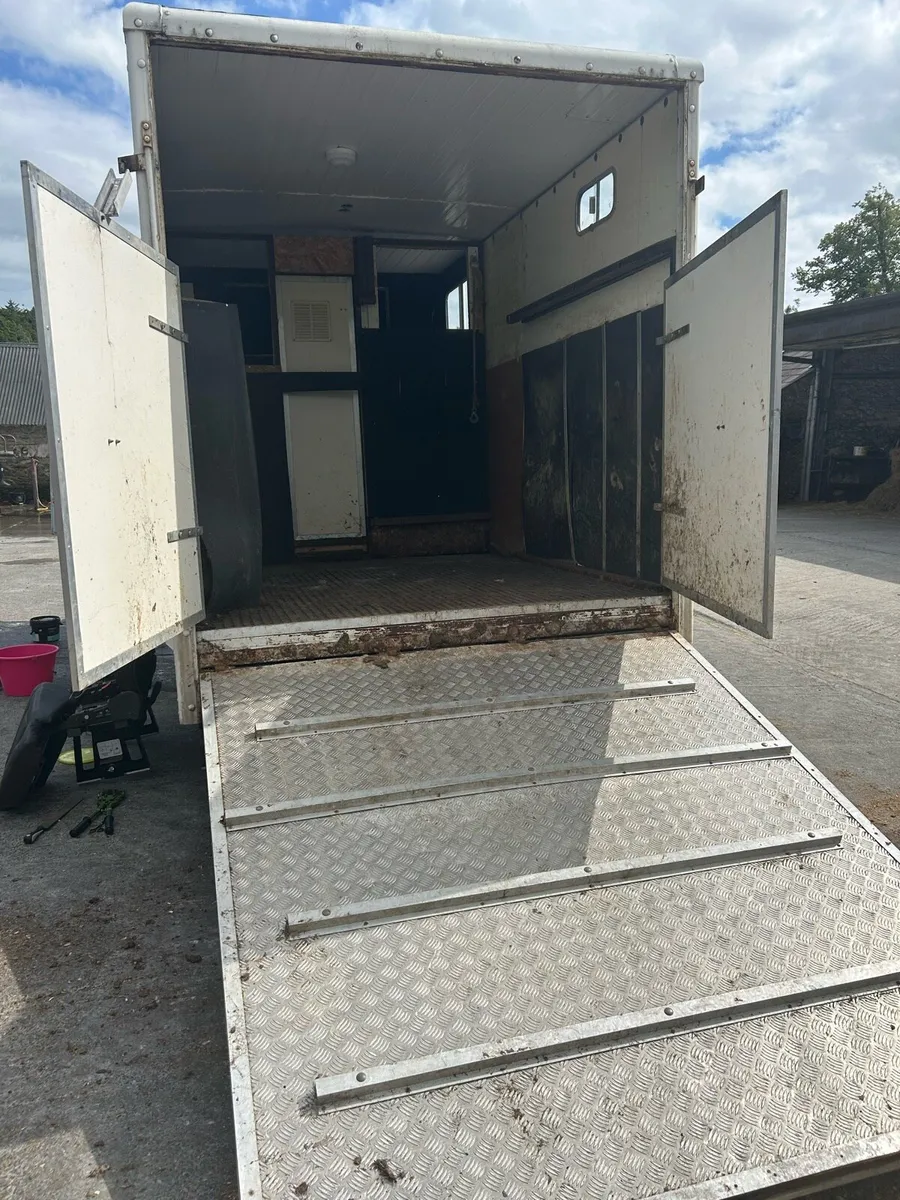 3.5 horse lorry - Image 2