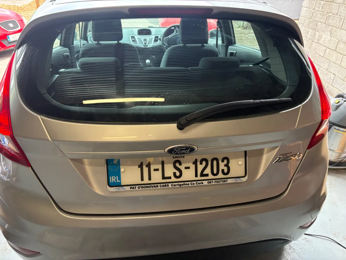 Ford Fiesta 2011 - Image 4
