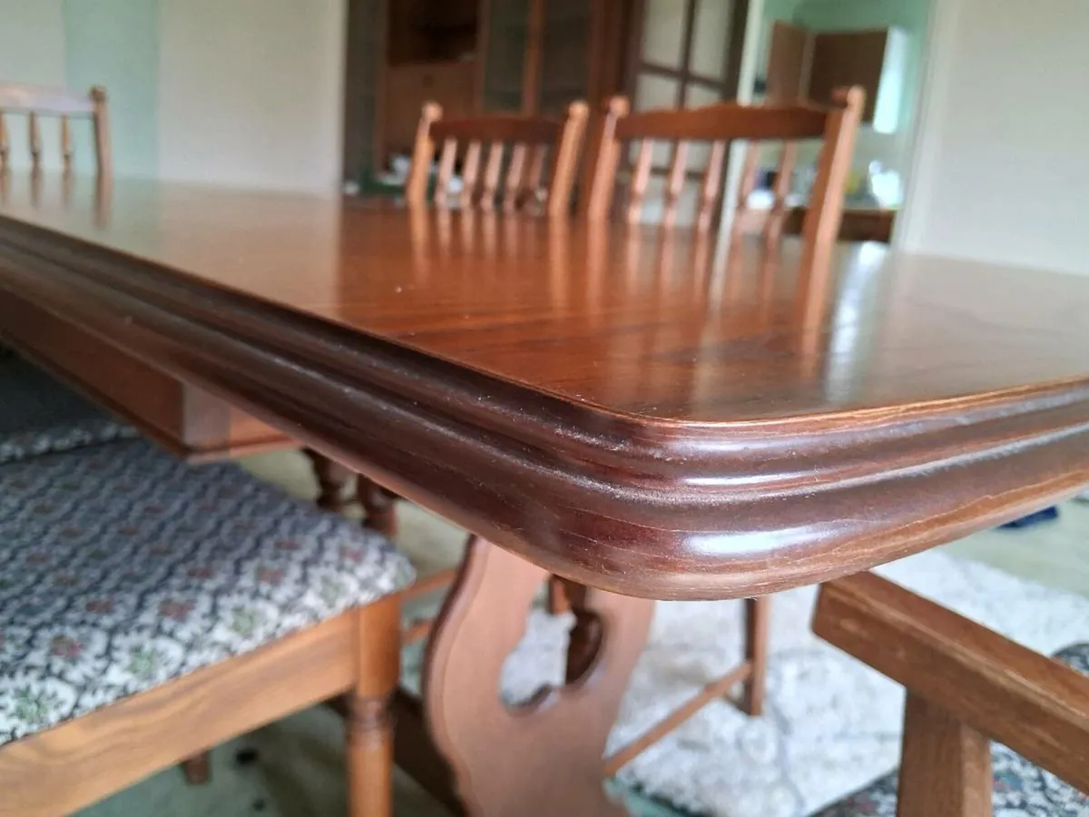 Dining table and chairs - Image 4