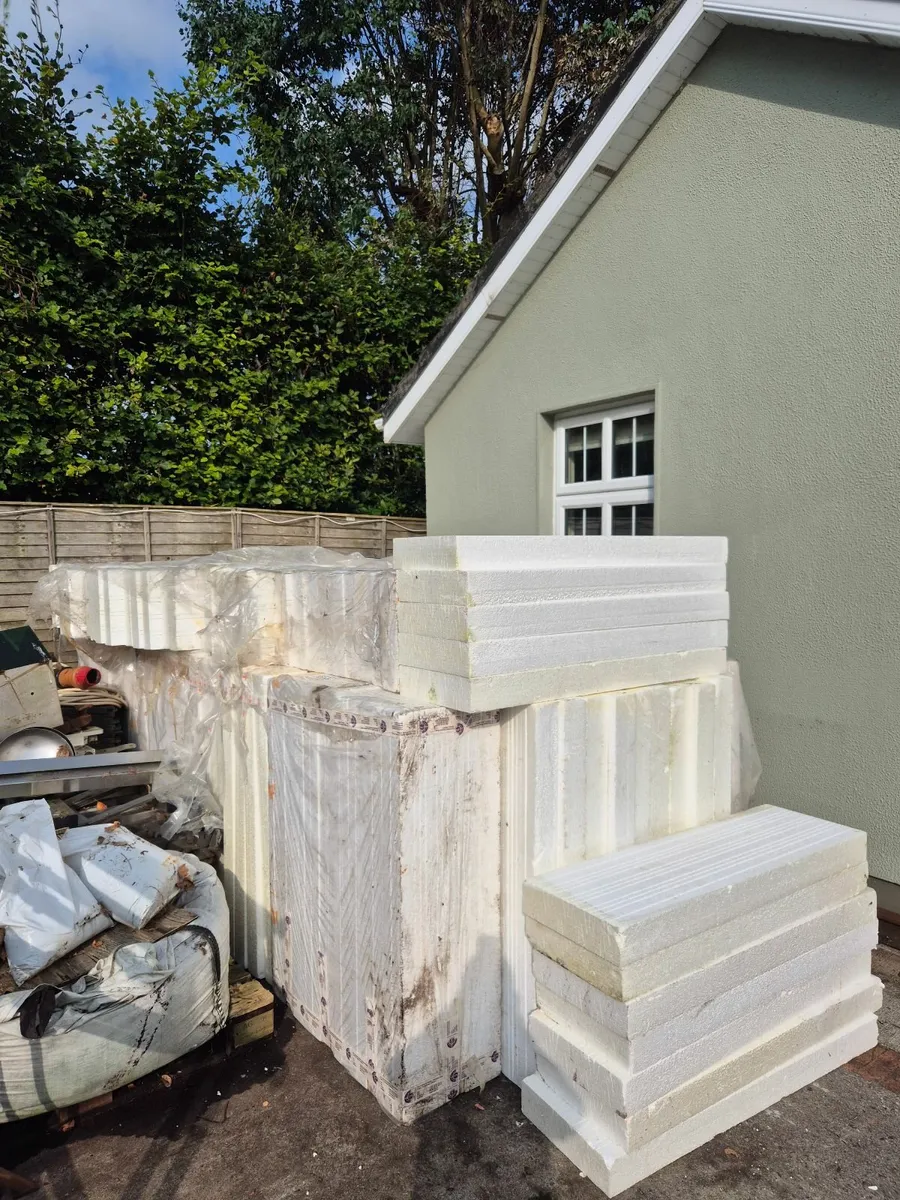 Attic insulation - Image 1