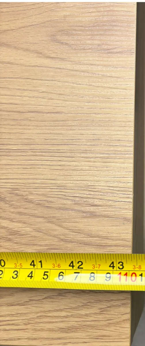 Desk/ Oak /Black legs - Image 2