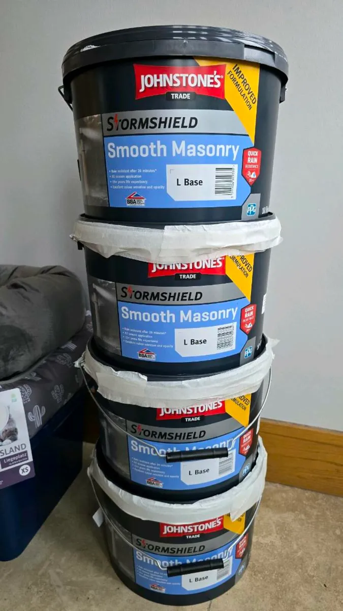 4 x10ltr Exterior Masonry Paint - Image 1