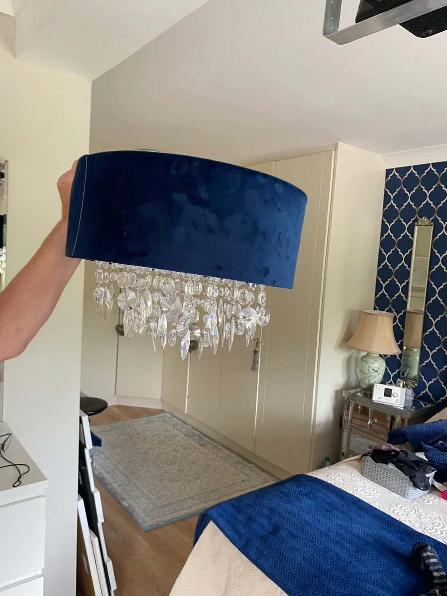 Light shades - Image 1