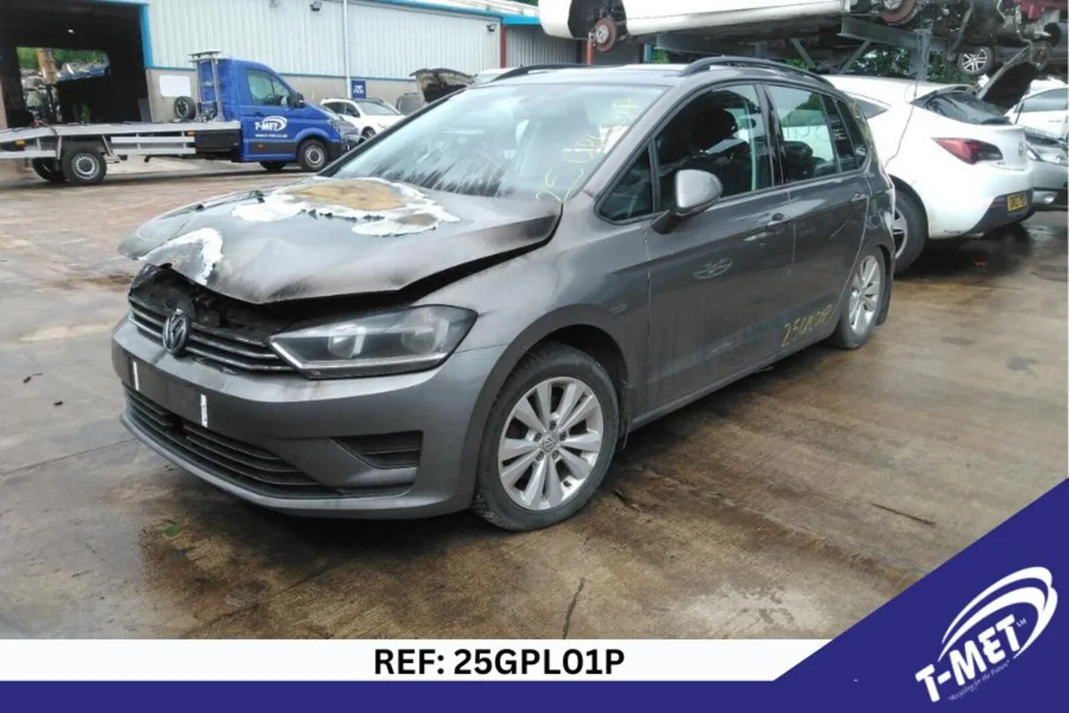 2016 VOLKSWAGEN GOLF PLUS BREAKING FOR PARTS - Image 1