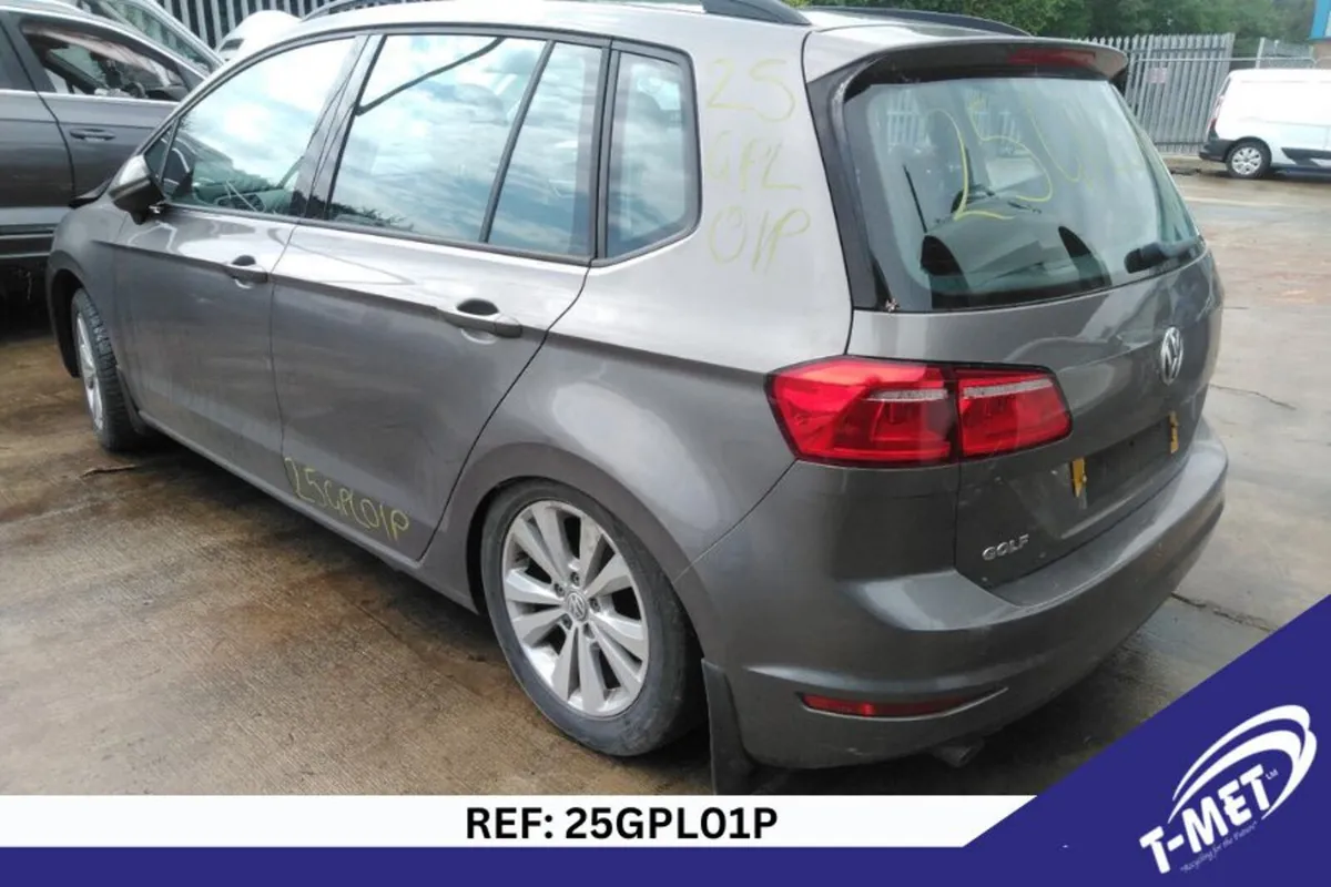 2016 VOLKSWAGEN GOLF PLUS BREAKING FOR PARTS - Image 4