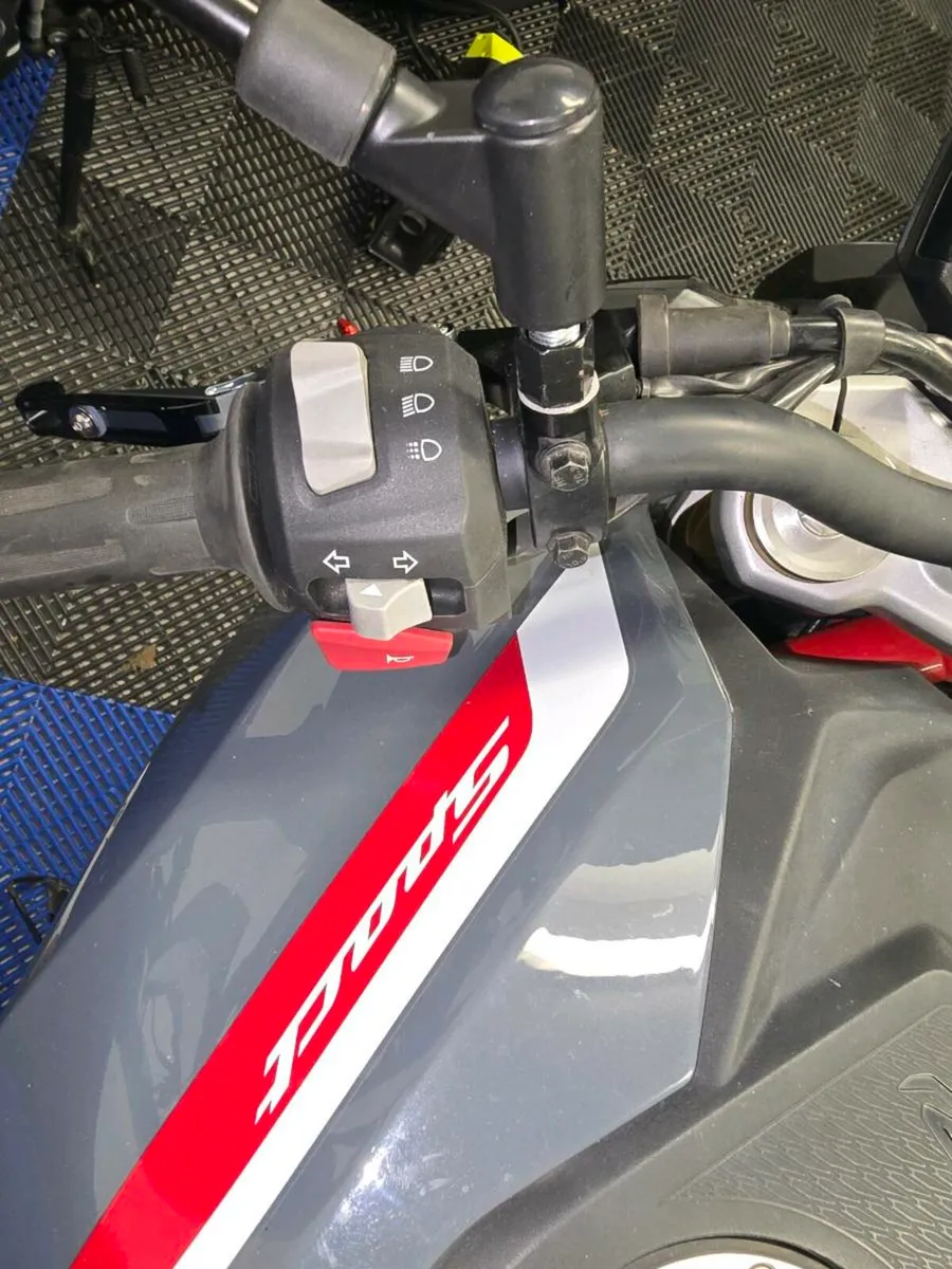 BMW G310R - Image 2